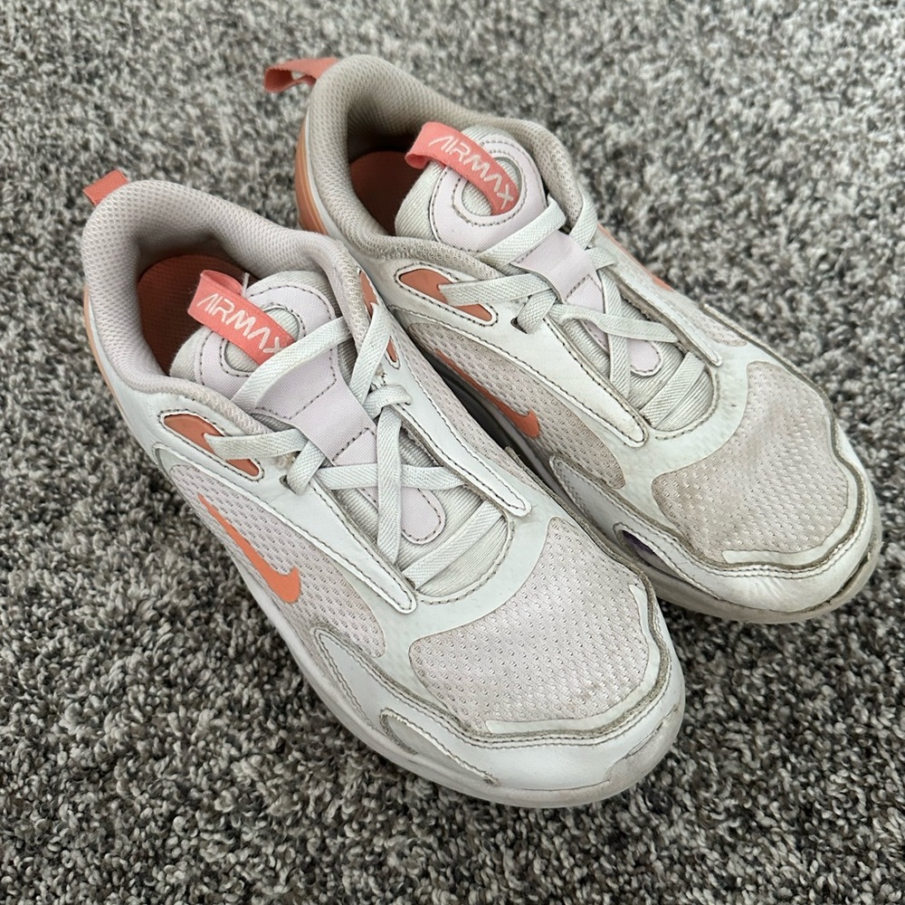 Nike Women's White Sneakers with Coral Swoosh